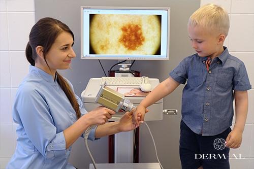 Dermatoscopic examination