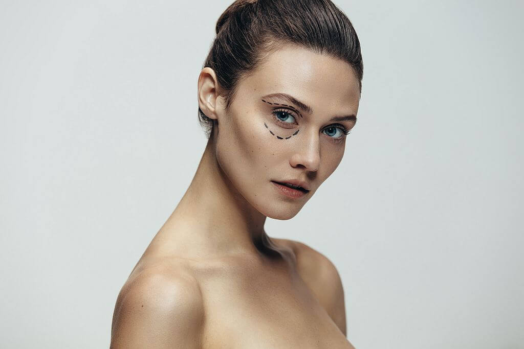 Blefaroplastyka_dolna_vs._górna._Różnice_wskazania_i_efekty_końcowe