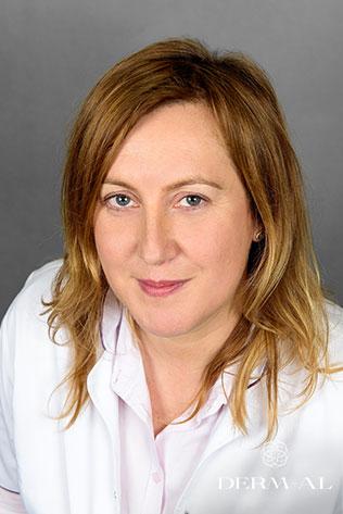 Anna Ślęk, medical doctor